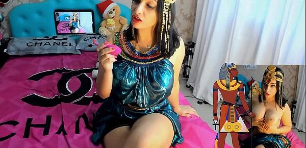  Cosplay Girl Cleopatra Gostosa Gozando gostoso com Lush safada tendo orgasmos